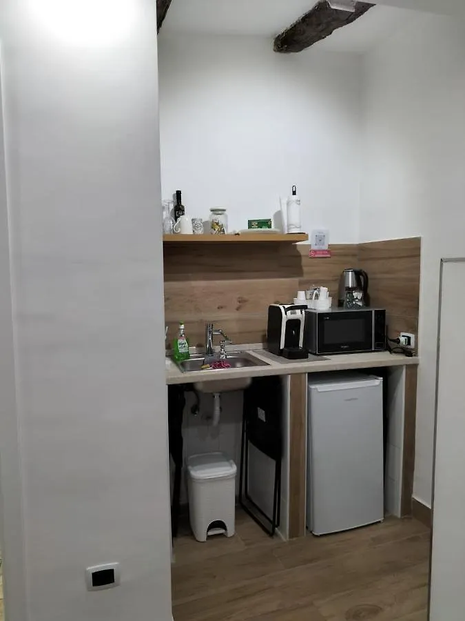 Casa Nina- Camera Capri Apartment Naples Italy